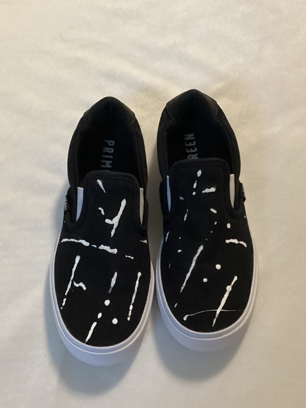 ONE OF A KIND Unisex Adidas Black & White Paint Splash Slip-On Skater Sneaker